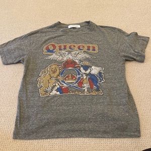 daydreamer graphic tee